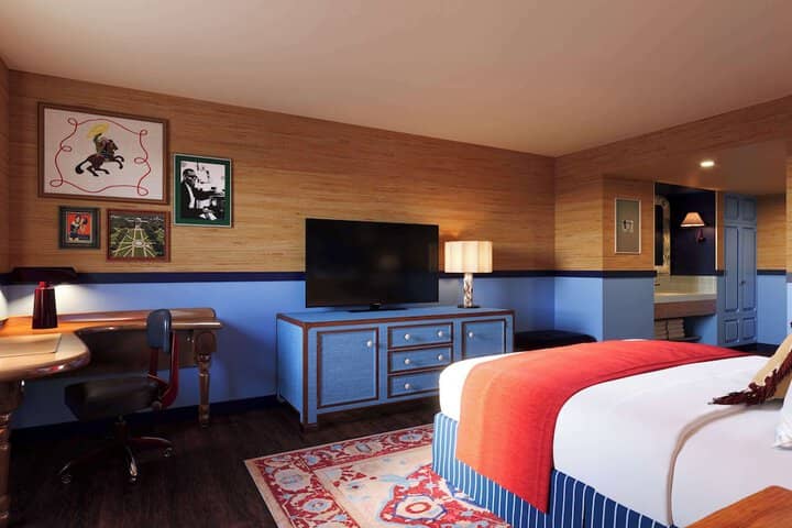 Room 22 of 36